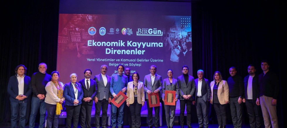 BAŞKAN ESİN KÖYMEN: “SAVUNULAN SADECE BİR BELEDİYENİN GELİRİ DEĞİL, KAMUCULUĞUN KENDİSİDİR!”