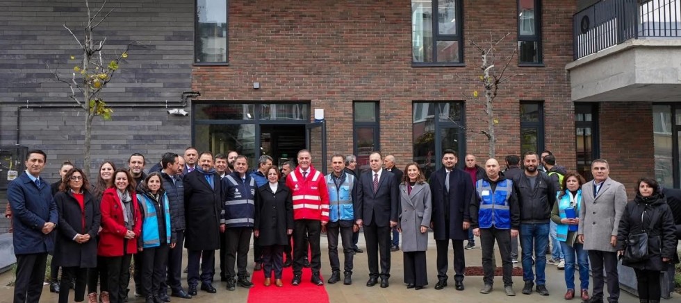 BAŞKAN ESİN KÖYMEN VE NURİ ASLAN, İBB’NİN MALTEPE’DEKİ ÇALIŞMALARINI İNCELEDİ 