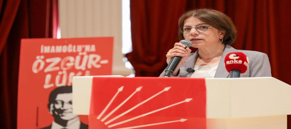 BAŞKAN ESİN KÖYMEN: “AFETLERE DİRENÇLİ BİR İSTANBUL İÇİN, BİLİMSEL VERİLER IŞIĞINDA ÇÖZÜM ÖNERLERİNİ DEĞERLENDİRDİK!”