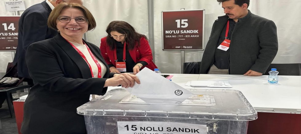 BAŞKAN ESİN KÖYMEN’DEN ÖZGÜR ÖZEL’E KUTLAMA MESAJI 