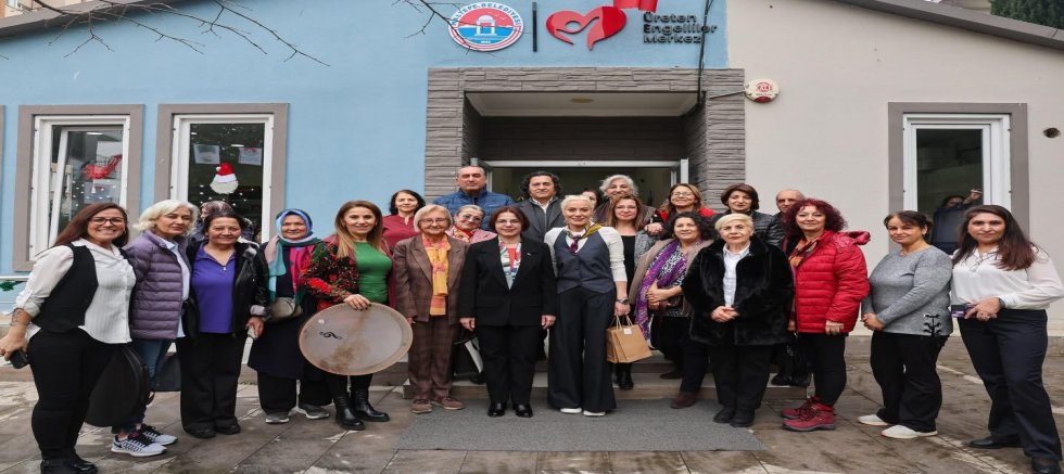 BAŞKAN ESİN KÖYMEN, ÜRETEN ENGELLİLER MERKEZİ’NDEKİ YILBAŞI KUTLAMASINA KATILDI 