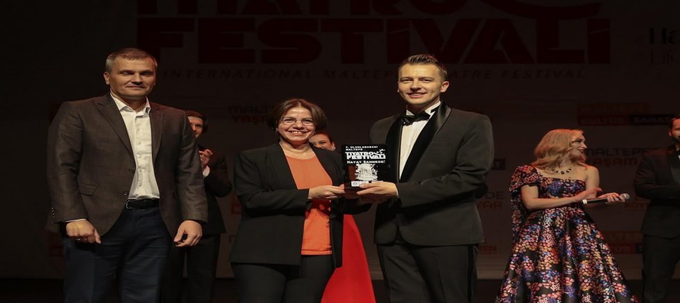 MALTEPE’DE BÜYÜK GALA COŞKUSU 