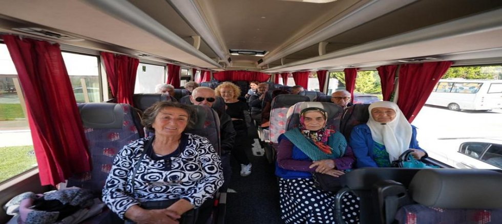 MALTEPE’NİN “İHTİYAR DELİKANLILARI VE ALTIN KIZLARI” UNUTULMADI 