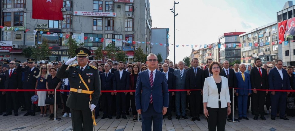 Maltepe’de 30 Ağustos Zafer Bayramı Çelenk Sunma Töreni Yapıldı