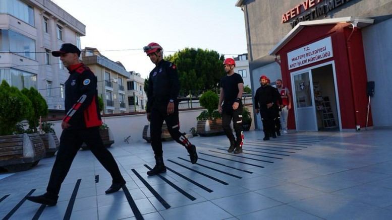 ÖDEMİŞ’TEKİ YANGINA MALTEPE DESTEĞİ