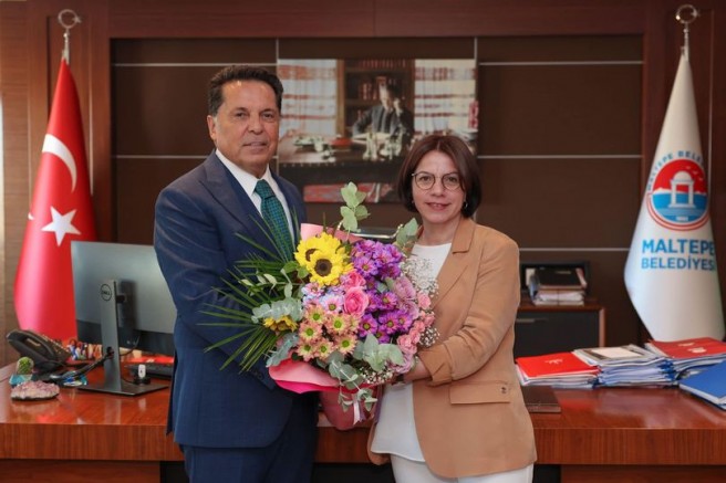 ÖZER’DEN BAŞKAN ESİN KÖYMEN’E ZİYARET 