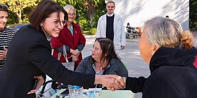 BAŞKAN ESİN KÖYMEN, HUZUREVİ YANGININDA ETKİLENEN VATANDAŞLARI YALNIZ BIRAKMADI
