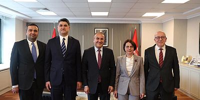 BAŞKAN ESİN KÖYMEN: “İSTANBUL’DAKİ HAYVAN DOSTU PROJELERİN GELİŞTİRİLMESİ İÇİN ÇALIŞIYORUZ!” 