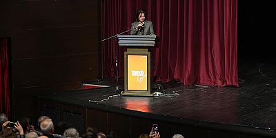 BAŞKAN ESİN KÖYMEN: “KENT MÜCADELESİNDE KAZANDIĞIMIZ BİLGİ VE DENEYİMLERİ MESLEK ODALARI İLE İŞ BİRLİĞİ İÇİNDE SÜRDÜRECEĞİZ”