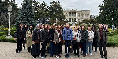 GÜZ GEZİLERİ’NİN KASIM AYI ZİYARETLERİ DOLMABAHÇE SARAYI İLE BAŞLADI 