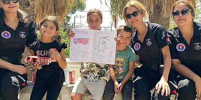 MALTEPE BELEDİYESİ EKİPLERİ YANGIN BÖLGESİNDE KALIP ÇOCUKLARA MORAL OLDU