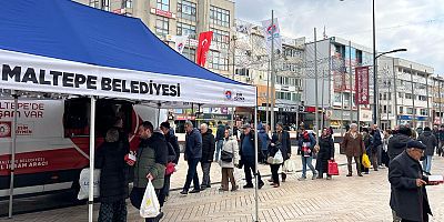 MALTEPE BELEDİYESİ KANDİL SİMİDİ DAĞITTI