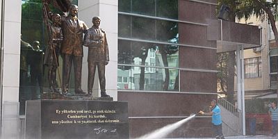 MALTEPE BELEDİYESİ’NDEN OKULLARA TEMİZLİK DESTEĞİ 