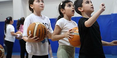 MALTEPELİ ÇOCUKLAR SPORLA GELİŞİYOR 