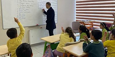 MİNİKLERE YEREL YÖNETİM DERSİ 