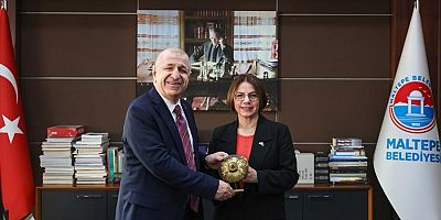 ÜMİT ÖZDAĞ’DAN BAŞKAN ESİN KÖYMEN’E ZİYARET 